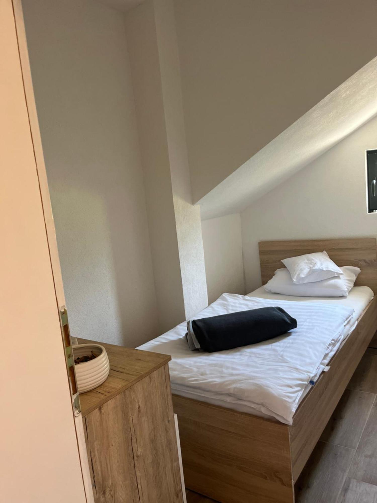 Guest House Eden Bihać 外观 照片